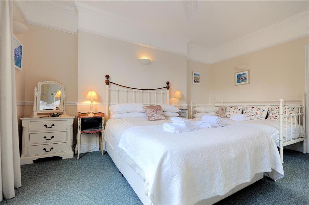 The Portland Suite Lyme Regis Exterior photo